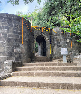Shivneri Fort